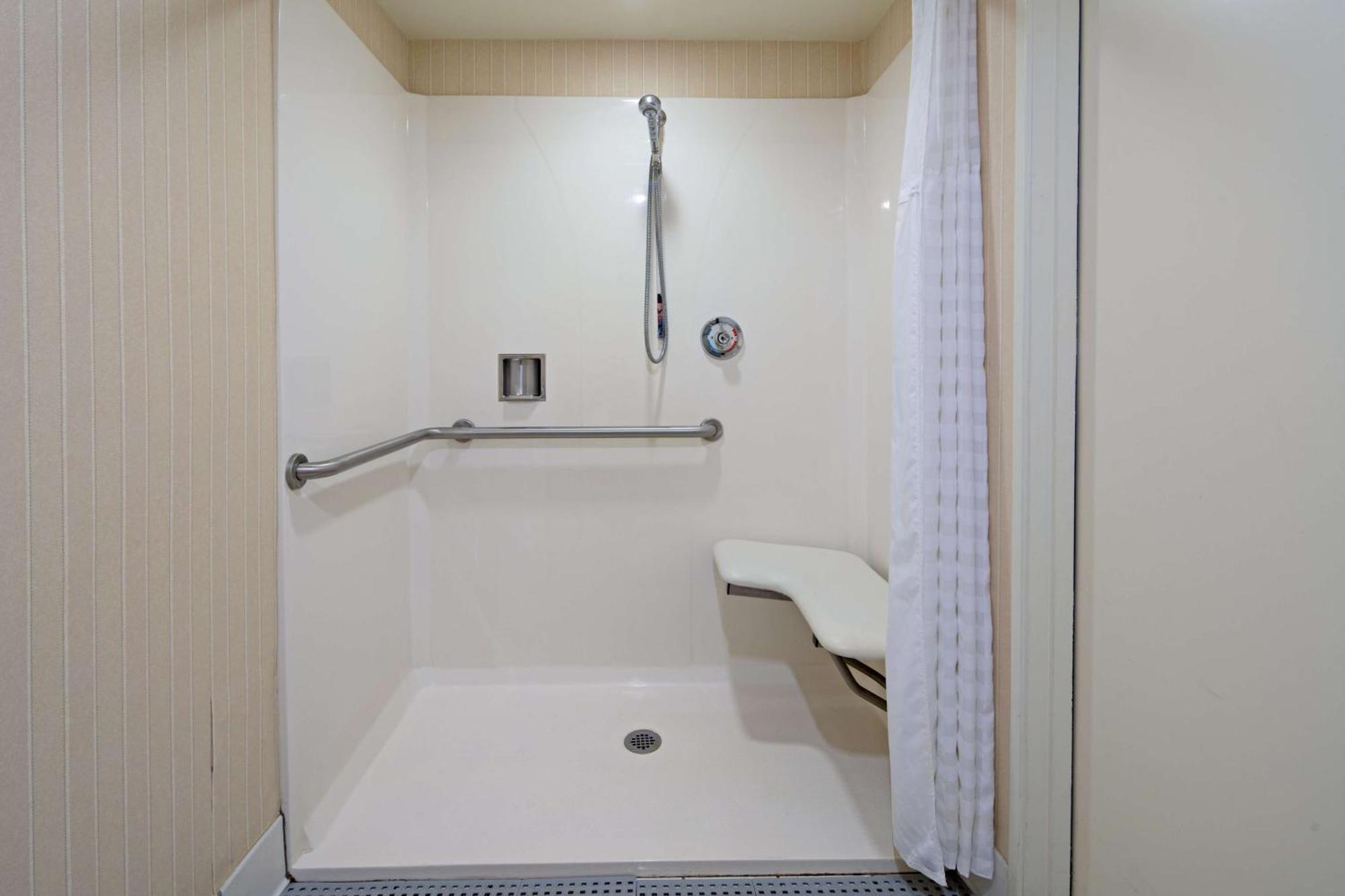 Hilton 4*